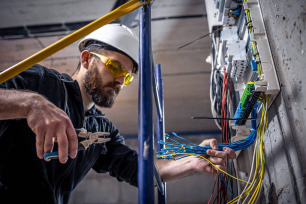 Best Licensed Electrician  in Sistersville, WV